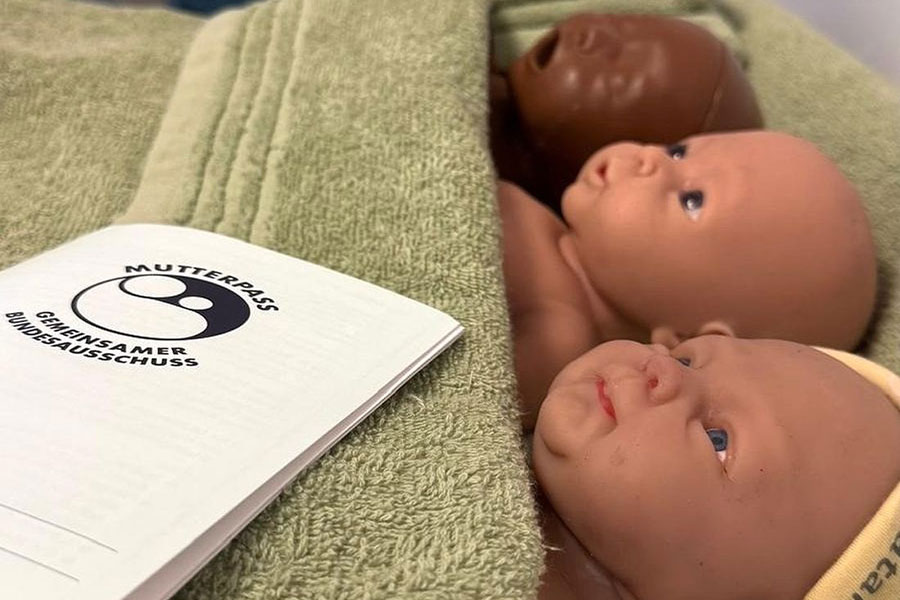 Ausbildungseinheit zur Geburtshilfe und Pädiatrie Ausbildungseinheit zur Geburtshilfe und Pädiatrie