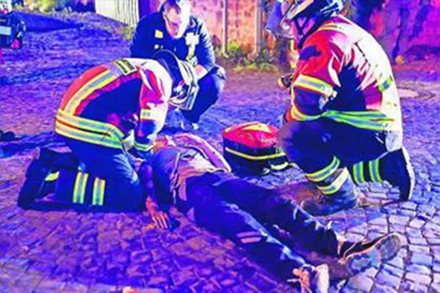 Großübung in Meerholz: Brand mit Verletzten auf Firmengelände